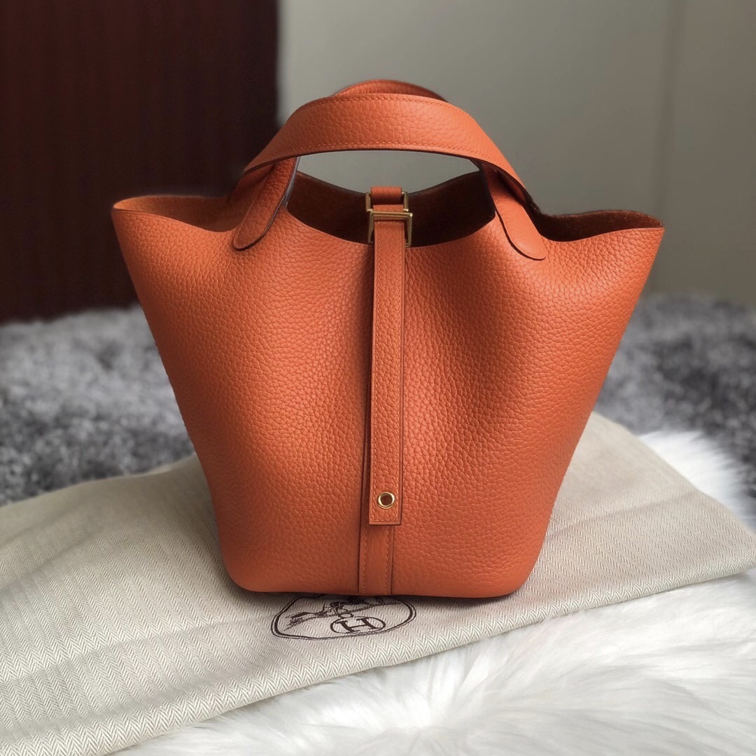 HERMES/爱马仕 女包 Picotin Lock 牛皮银锁扣18菜篮子水桶包 手提包 H056289CK37 金棕色 18X19X13.5厘米